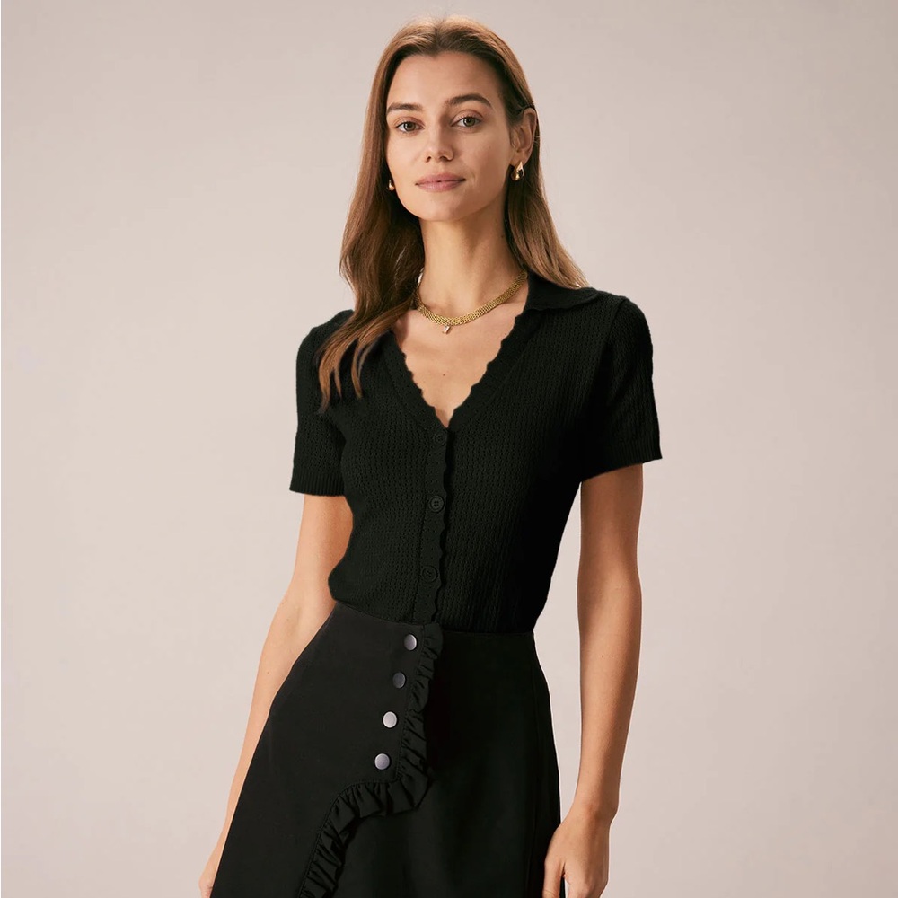 RIHOAS Black V Neck Button Pointelle Knit Tee L